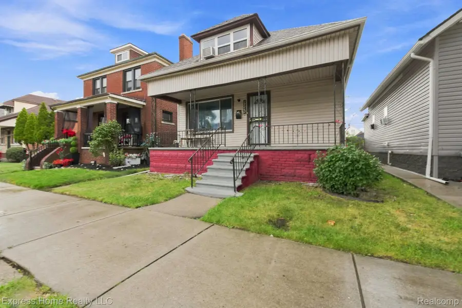 12062 Saint Aubin Street, Hamtramck, MI 48212 - #3