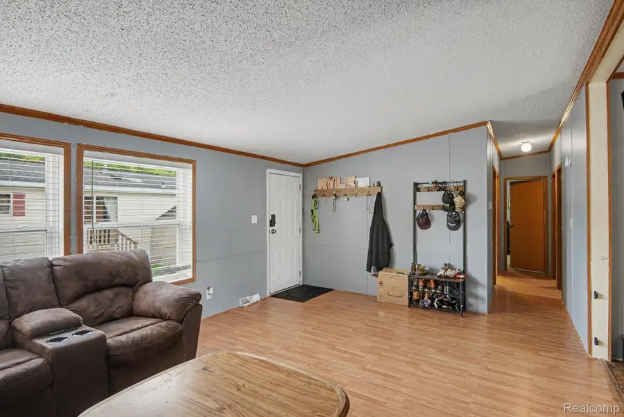163 Scarlet Oak Court, Oxford, MI 48371 - #2