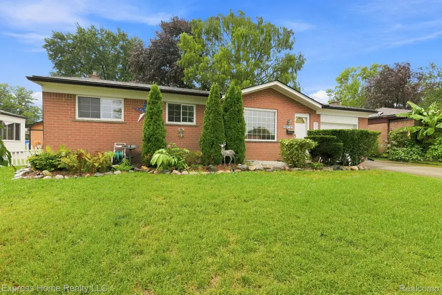 29737 Malvina Drive, Warren, MI 48088 - #3