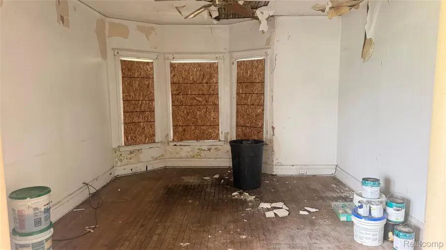 2634 Montclair Street, Detroit, MI 48214 - #2