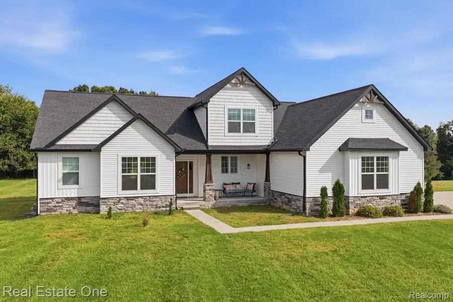 5468 Stone Garden Drive, Howell, MI 48843 - #2