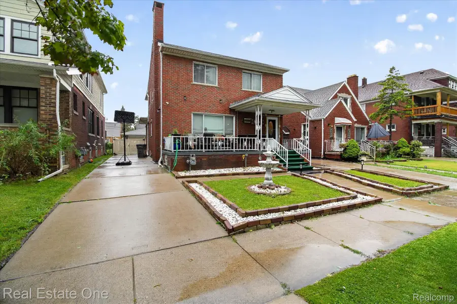 5001 Reuter Street, Dearborn, MI 48126 - #2