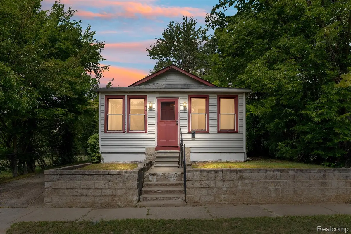 44 Orton Avenue, Pontiac, MI 48341 - #1