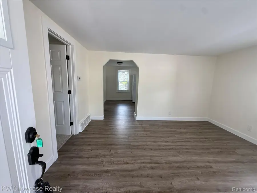 3312 Mandrake Street, Commerce Township, MI 48382 - #2