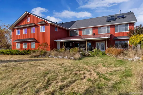 381 S Lorenz Road, TawasCity, MI 48763
