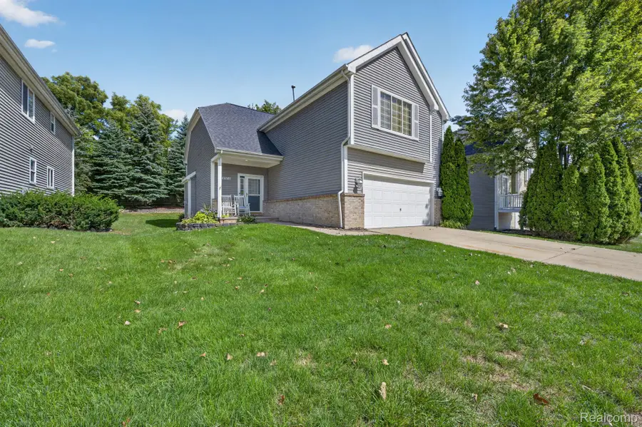 4586 Sunflower Circle, Clarkston, MI 48346 - #3
