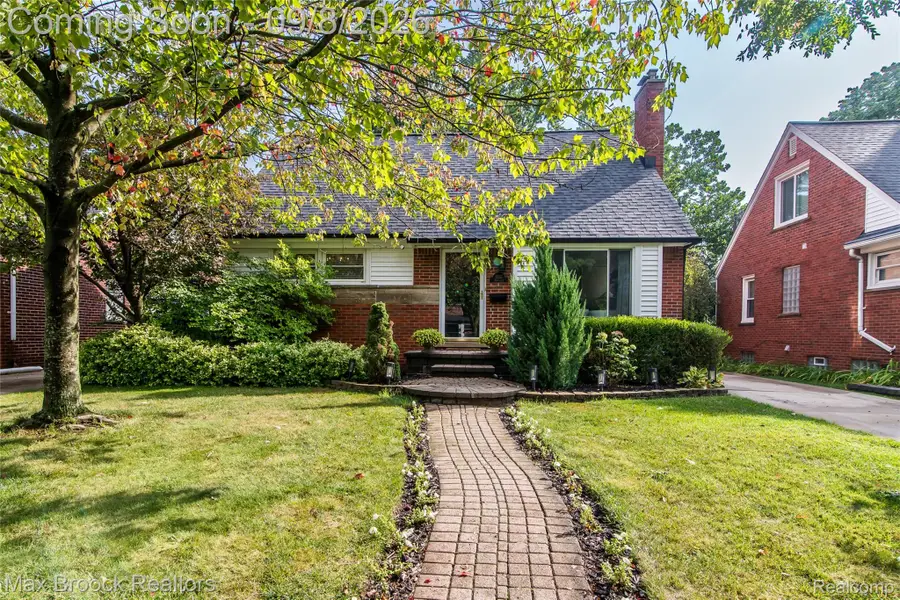 1533 Mansfield Road, Birmingham, MI 48009 - #2