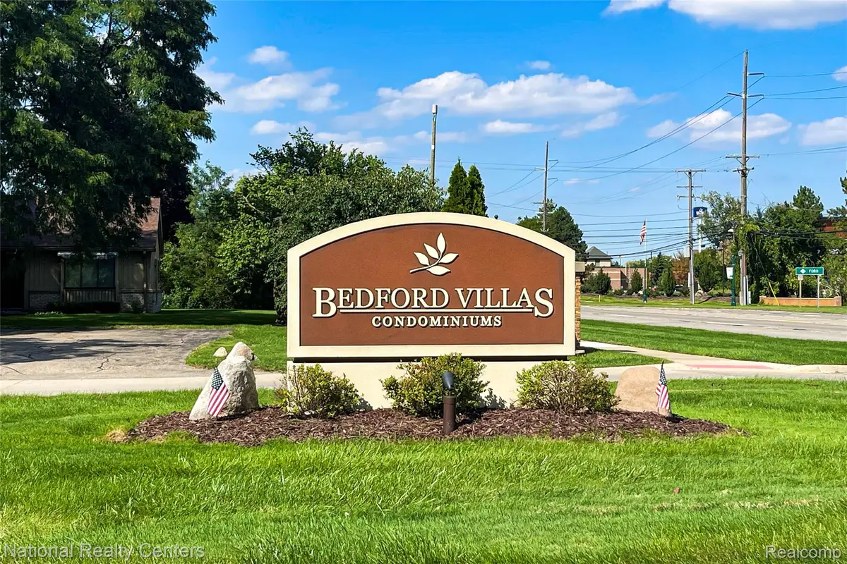 41646 Bedford Dr, Canton, MI 48187 - #1
