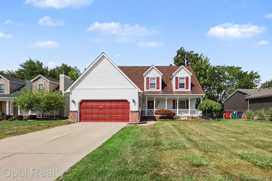 46309 Jasmine Court, Chesterfield, MI 48047 - #2