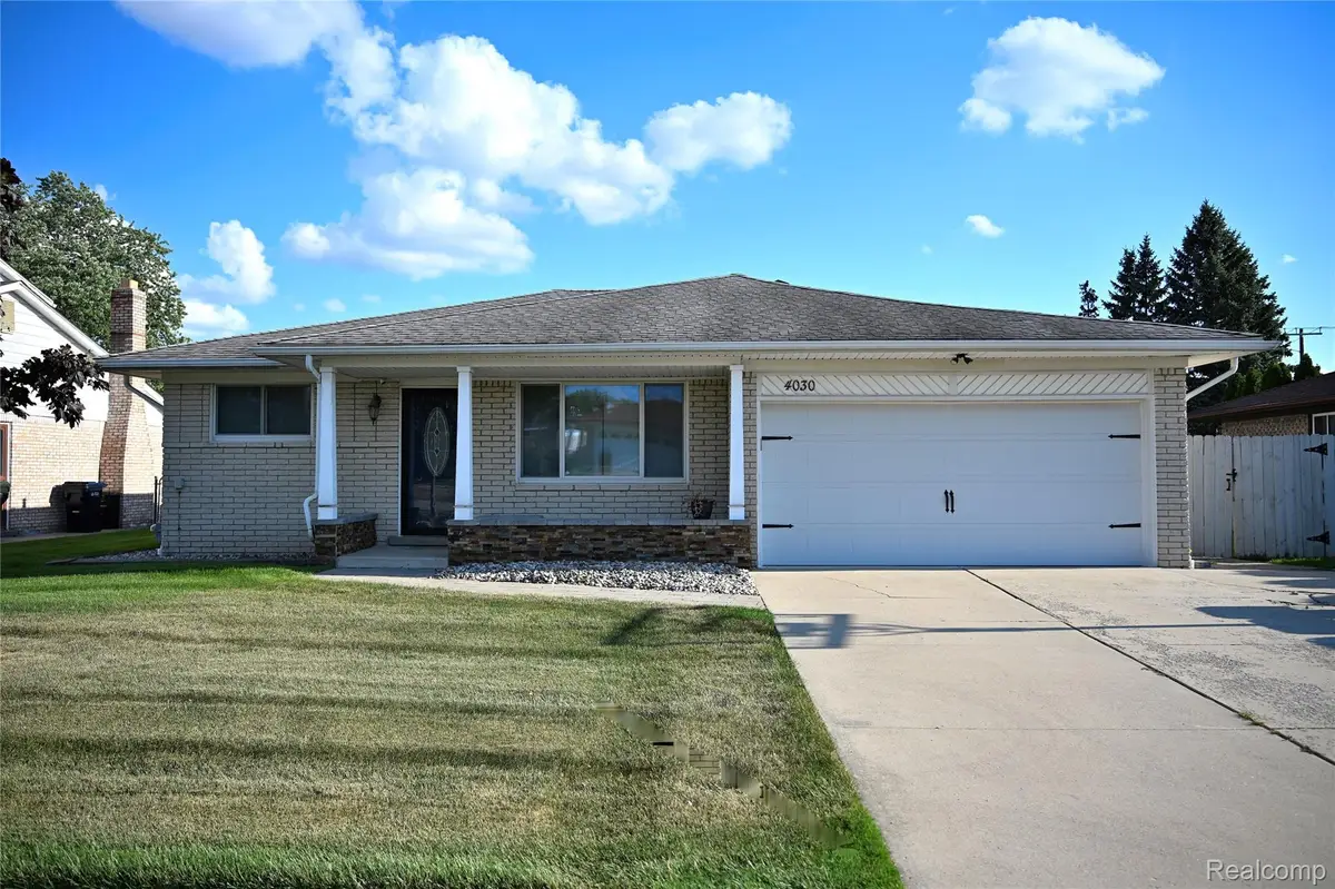4030 Fox Hill Drive, Sterling Heights, MI 48310 - #1