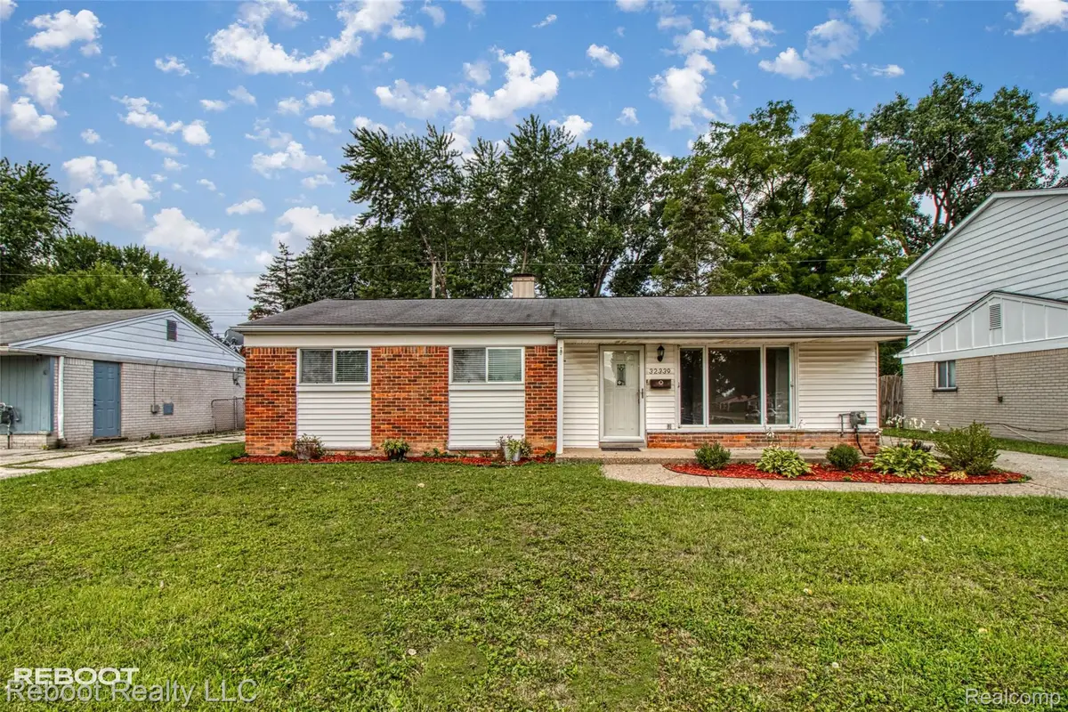 32339 Chalfonte Drive, Warren, MI 48092 - #1