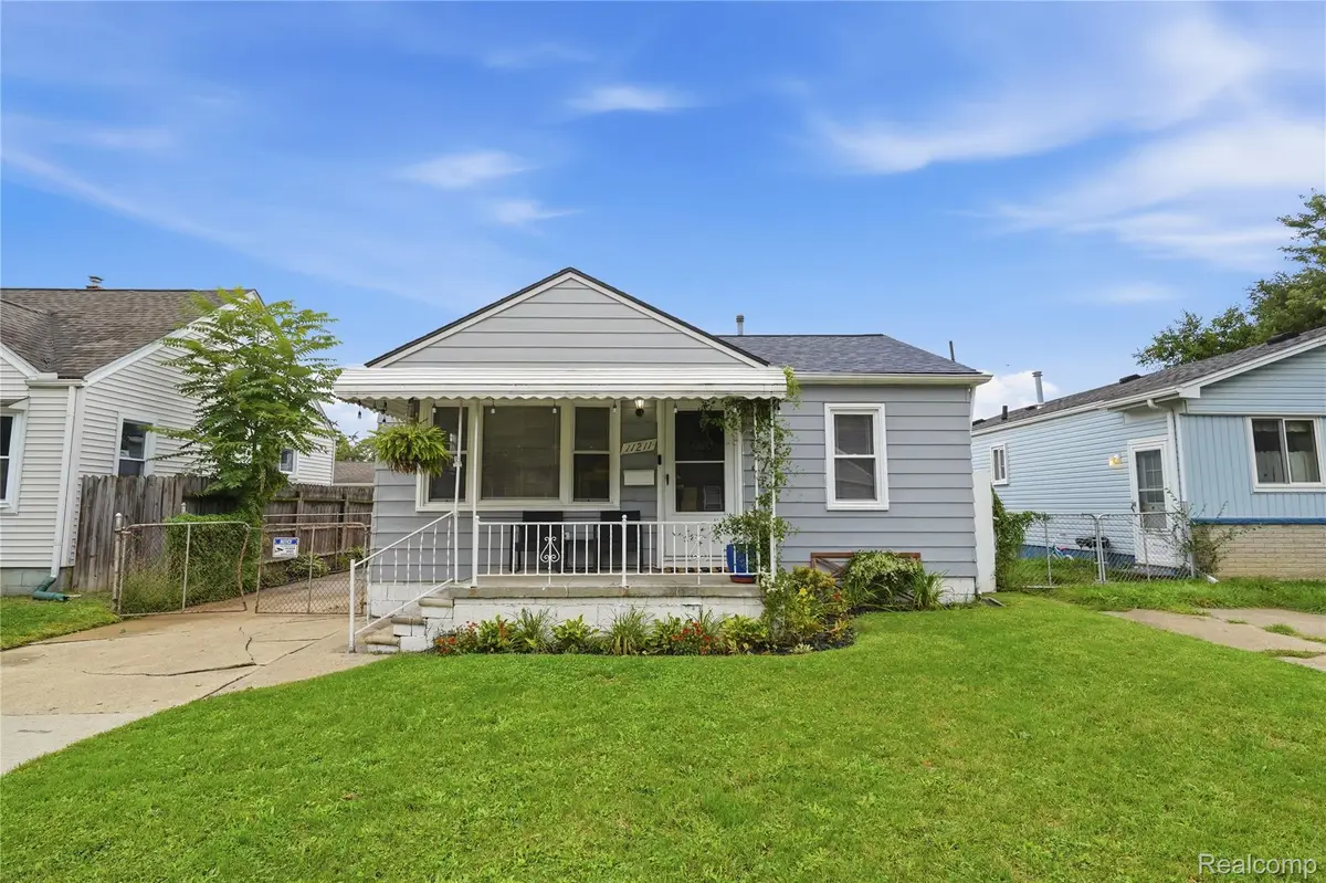 11211 Maxwell Avenue, Warren, MI 48089 - #1