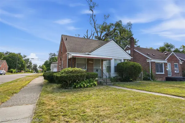 20314 Gilchrist Street, Detroit, MI 48235