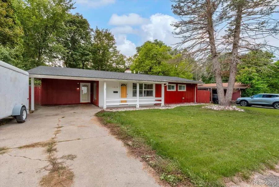 1819 Carmanbrook Parkway, Flint, MI 48507 - #3