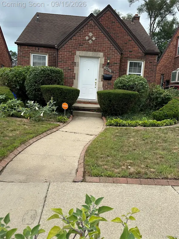 18301 Manor Street, Detroit, MI 48221