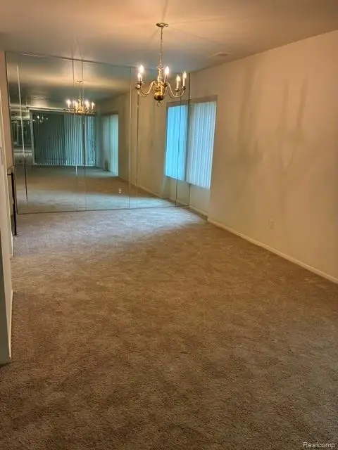 18403 University Park Dr Drive, Livonia, MI 48152 - #3