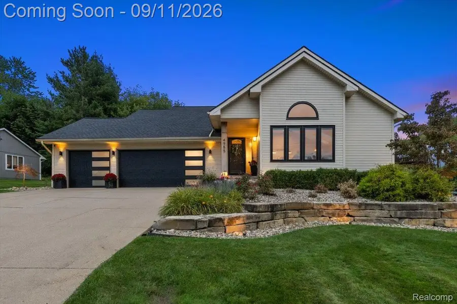 4955 Lakeview Boulevard, Clarkston, MI 48348 - #3
