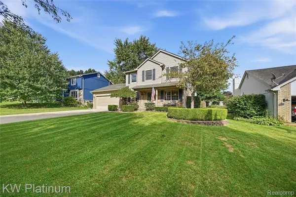 1726 Weyhill Drive, Wixom, MI 48393