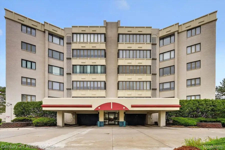 43000 12 Oaks Crescent Drive #4022, Novi, MI 48377 - #2