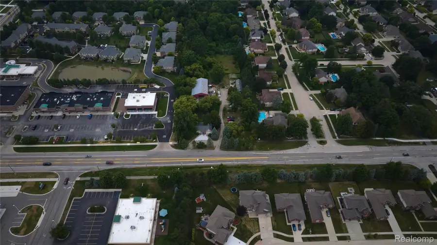 53303 Hayes Road, Utica, MI 48315 - #3