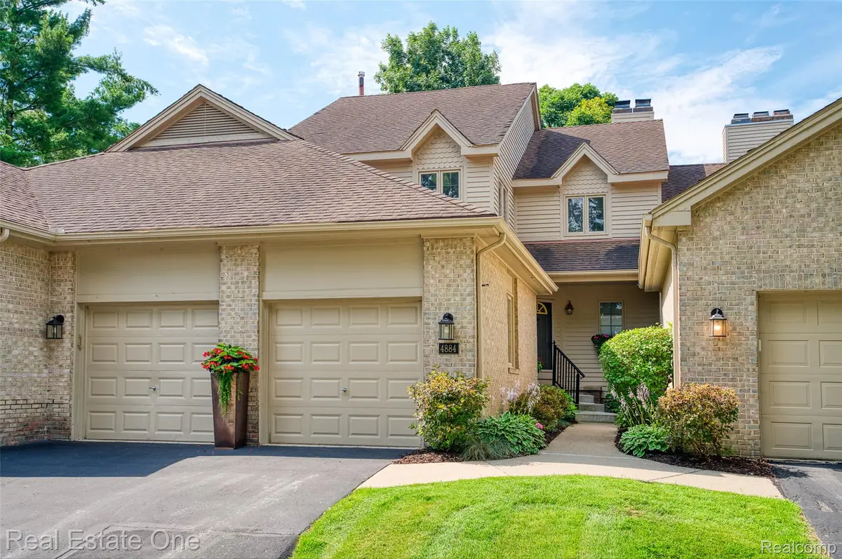 4884 Pine Eagles Court, Brighton, MI 48116 - #1