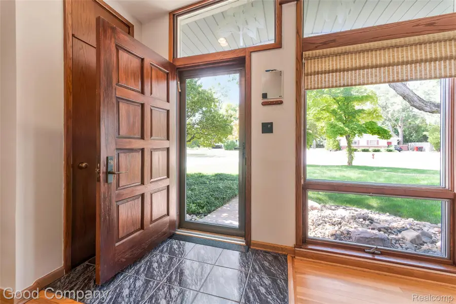 29634 Westbrook Parkway, Southfield, MI 48076 - #3