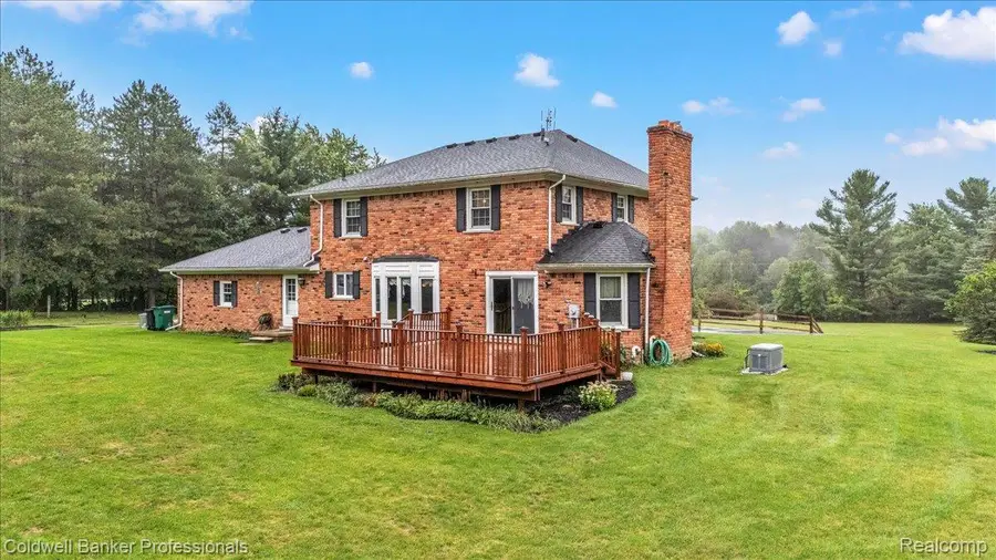 1405 Mckail Road, Leonard, MI 48367 - #3
