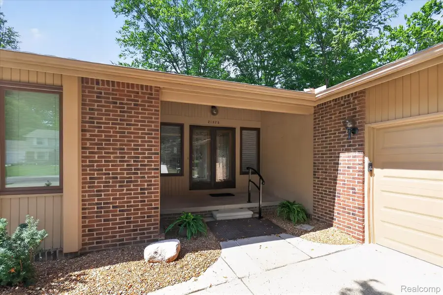 21975 Meridian Lane, Novi, MI 48375 - #3