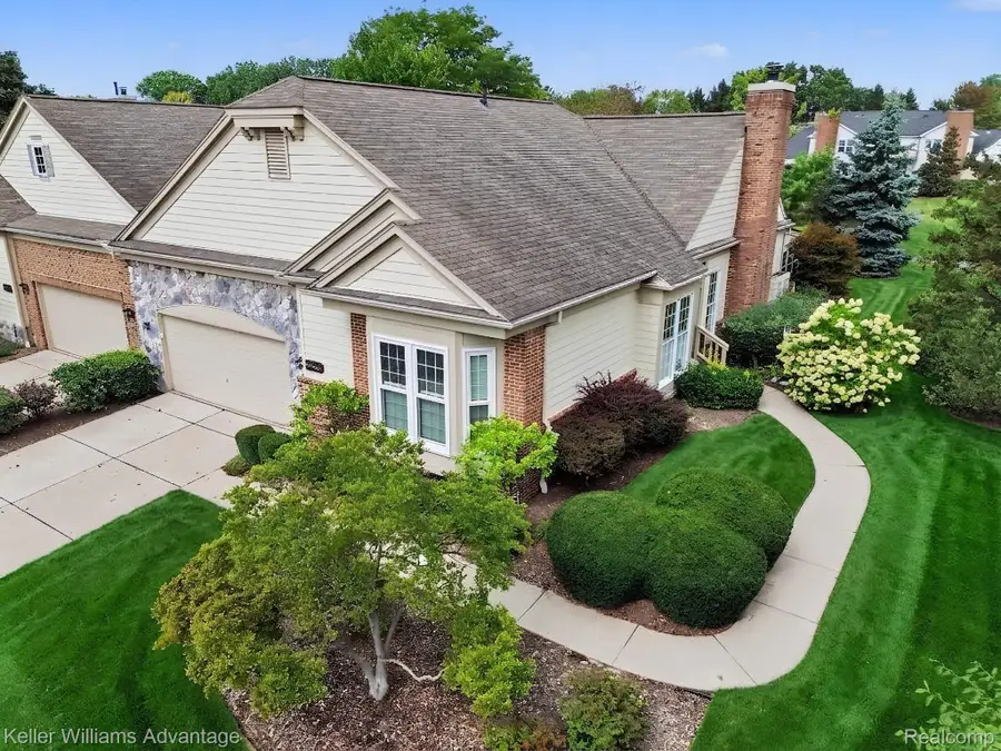 39646 Muirfield Lane, Northville, MI 48168 - #2
