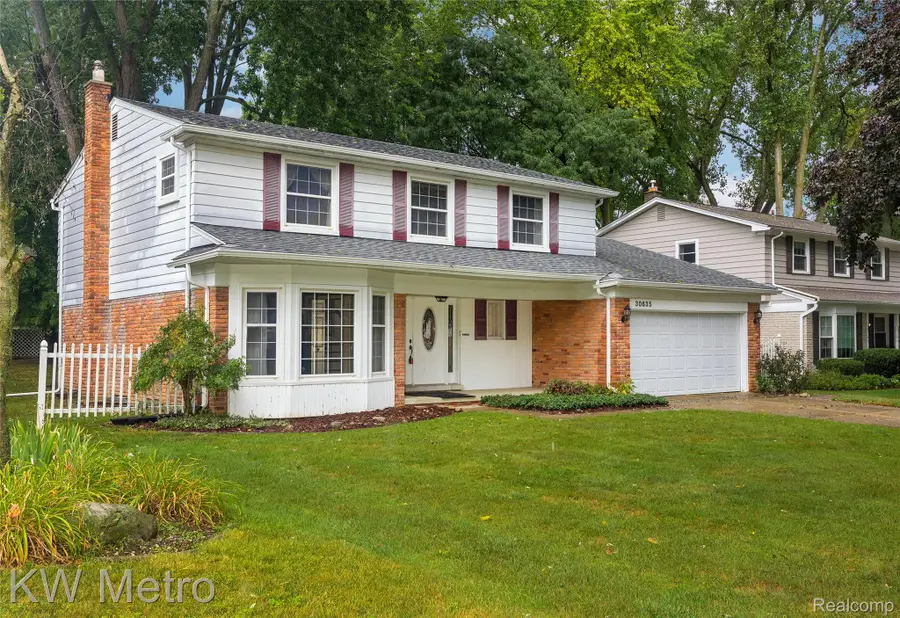 30635 Old Stream Street, Southfield, MI 48076 - #2