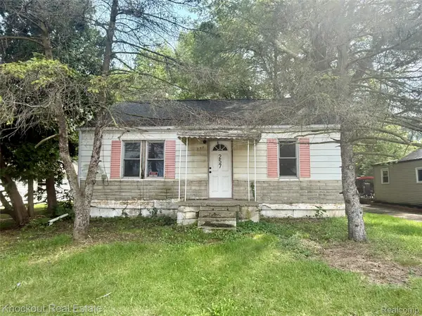 257 W State Street, Montrose, MI 48457