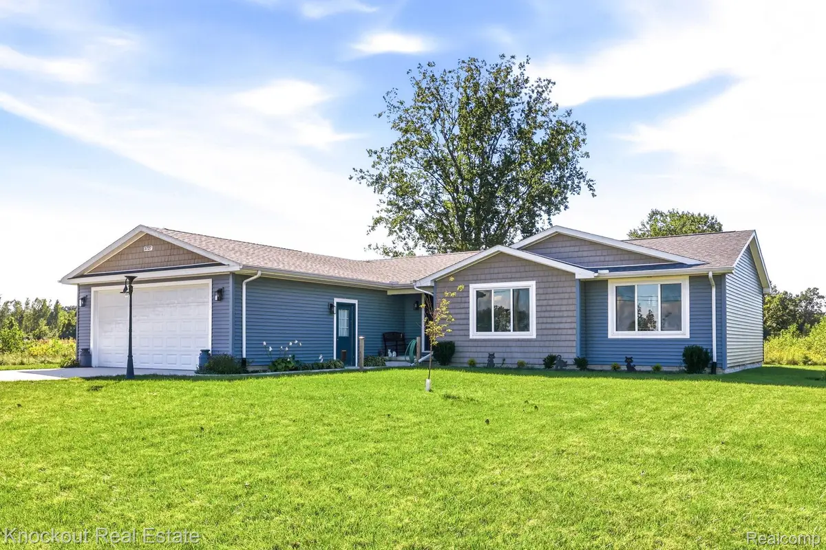 5727 Mackinaw Road, Saginaw, MI 48604 - #1