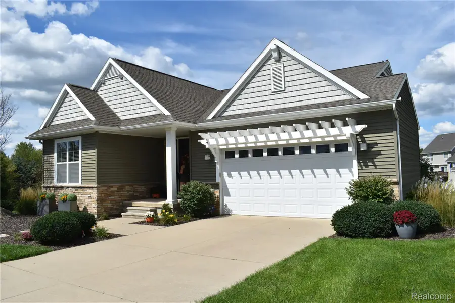 1281 Cambridge Circle, Williamston, MI 48895 - #2