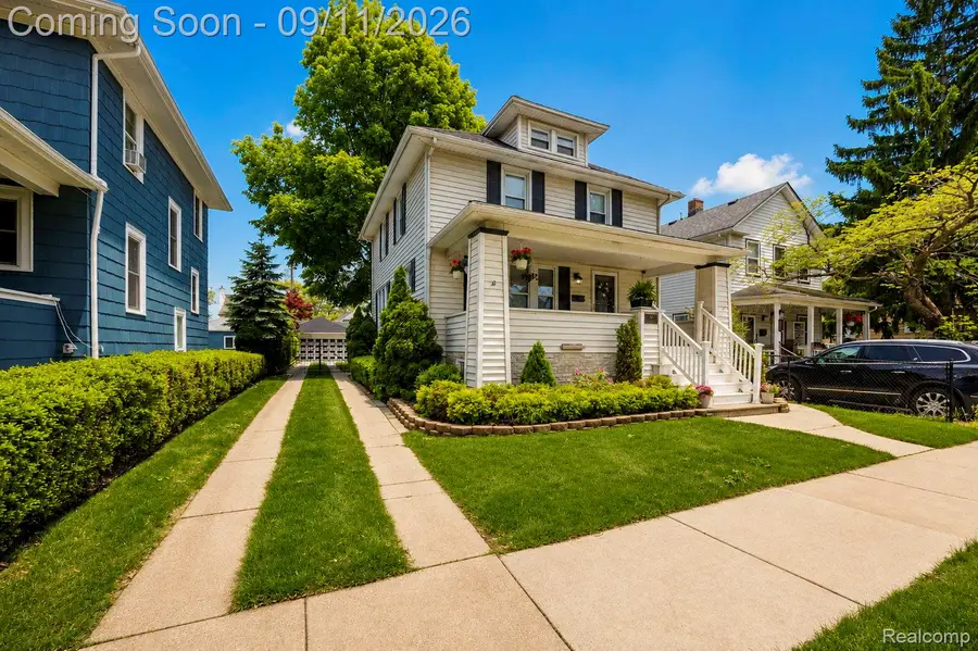447 Maple Street, Wyandotte, MI 48192 - #3