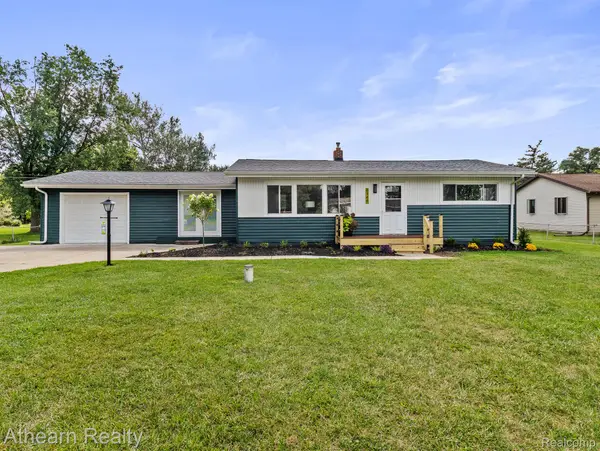 6146 Sun Valley Drive, GrandBlanc, MI 48439
