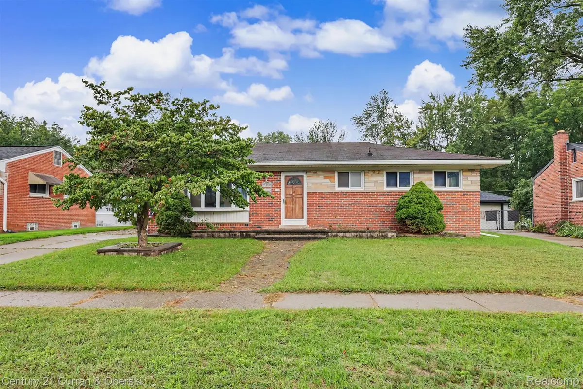 34169 Dover Street, Livonia, MI 48150 - #1
