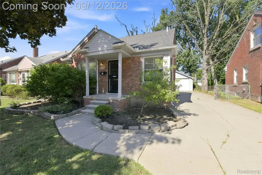 21635 Bournemouth Street, Harper Woods, MI 48225 - #3