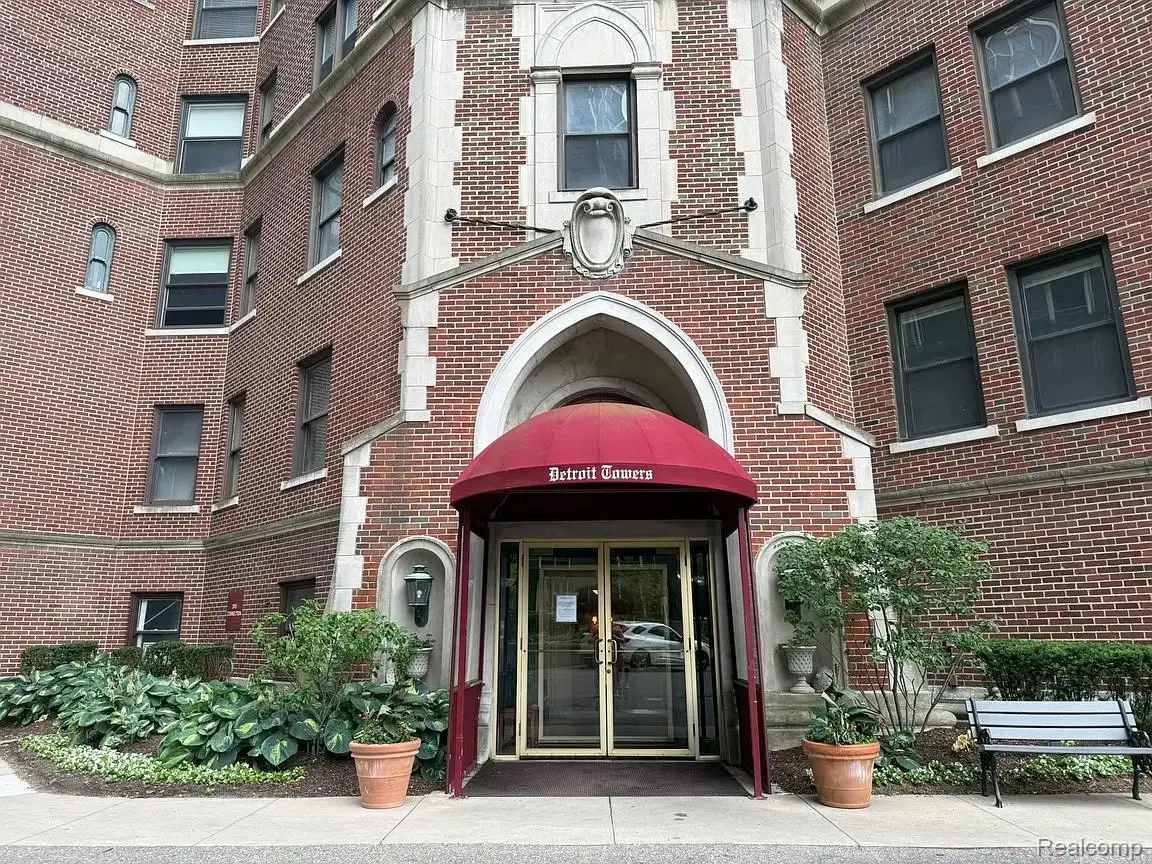 8162 E Jefferson Avenue #Mezzanine B, Detroit, MI 48214 - #1