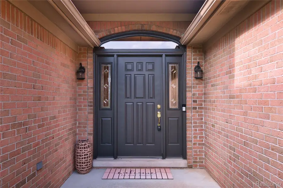 5271 Vineyards Boulevard, Sterling Heights, MI 48314 - #3