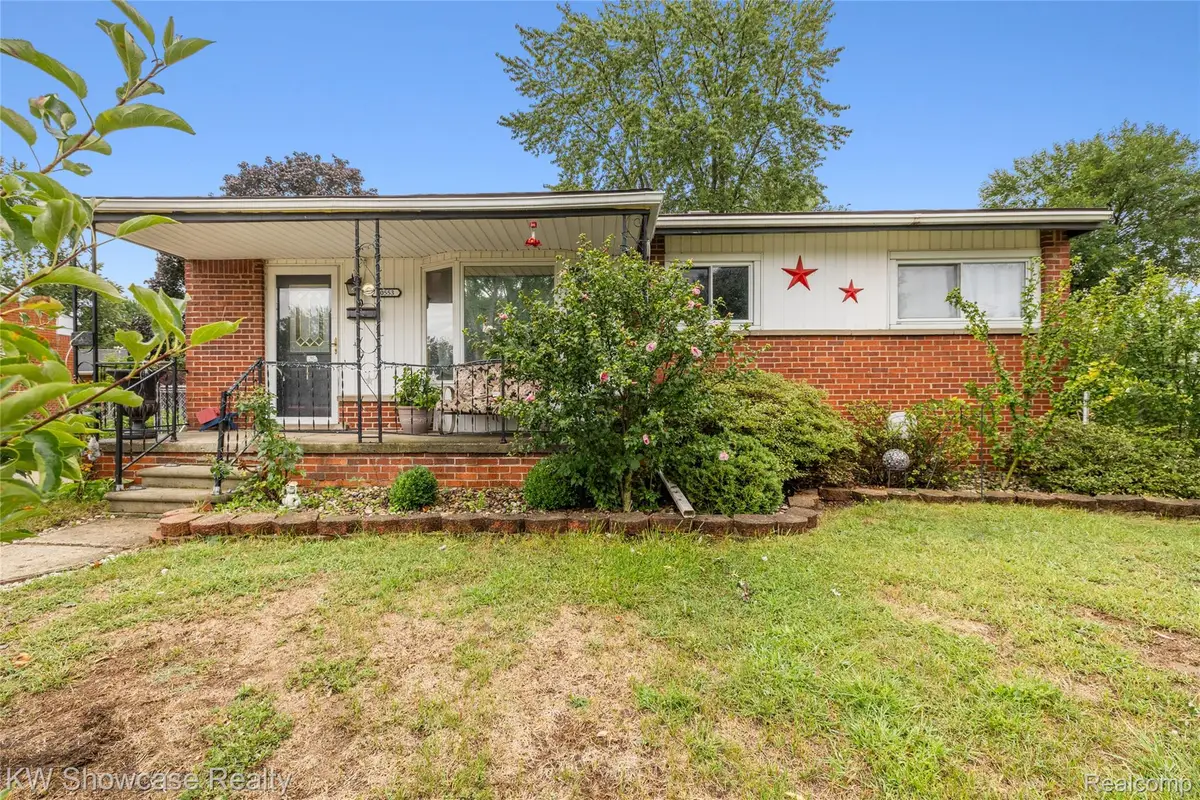 30553 Barton Street, Garden City, MI 48135 - #1
