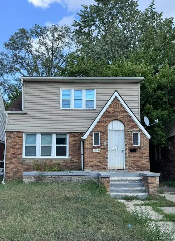 15838 Woodingham Drive, Detroit, MI 48238