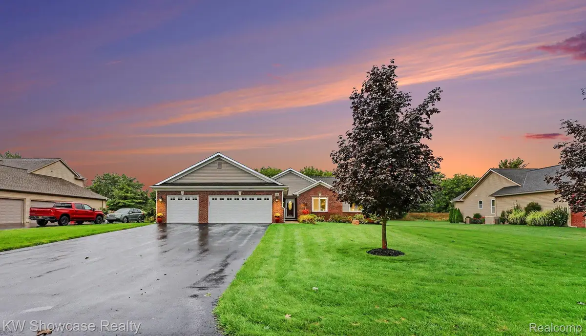 349 Corkwood Drive, Oxford, MI 48371 - #1