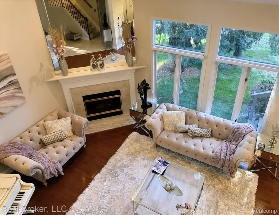 37814 Avon Lane, Farmington Hills, MI 48331 - #3
