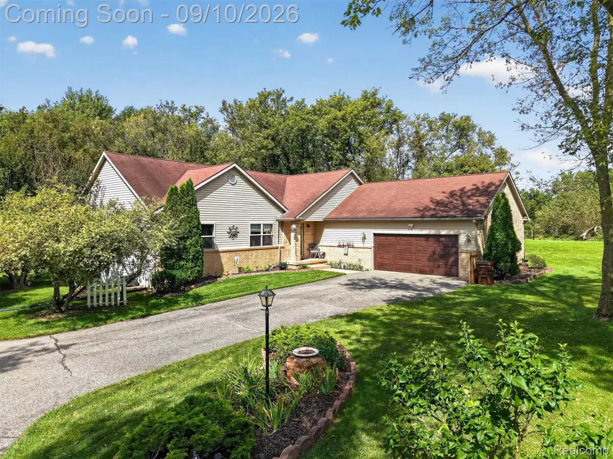 3122 County Farm Road, Howell, MI 48843 - #1