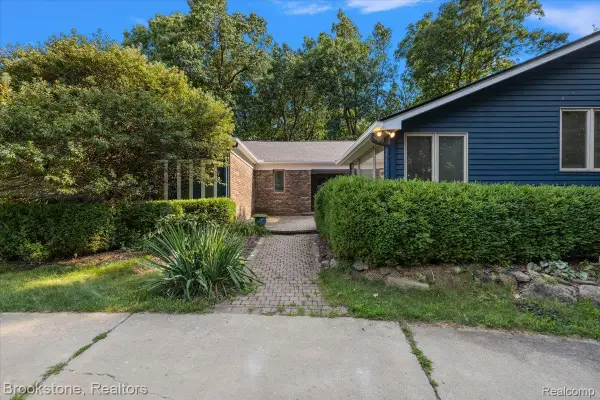 430 Rissman Lane, Ortonville, MI 48462