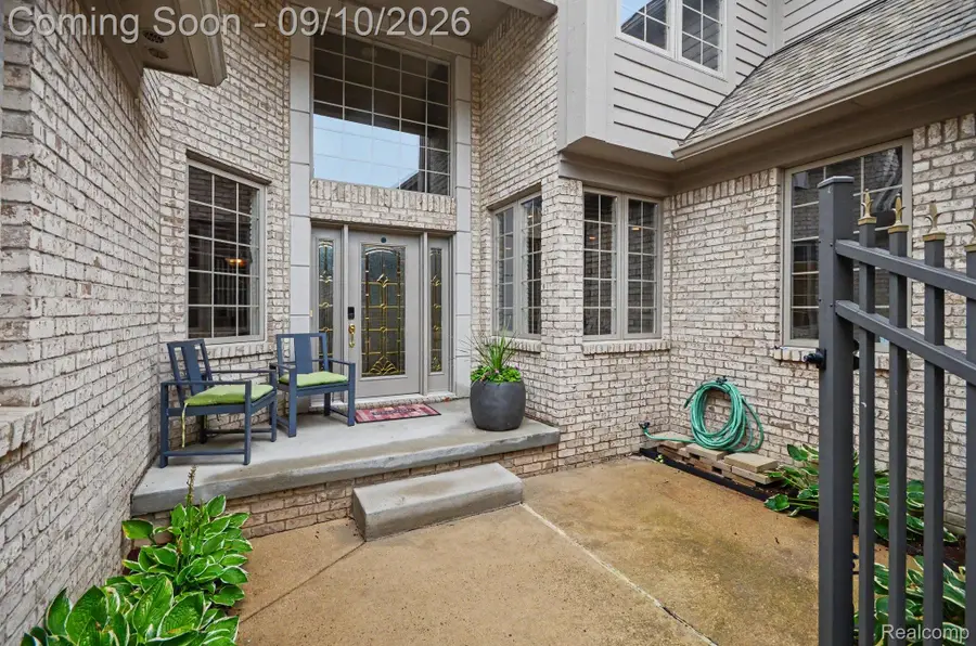 6464 Enclave Drive, Clarkston, MI 48348 - #2