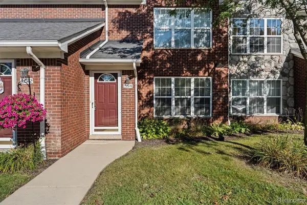 33574 Utica Road, Fraser, MI 48026