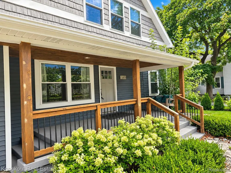 140 W Jefferson Street, Frankenmuth, MI 48734 - #2