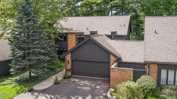1935 Pine Ridge Lane, BloomfieldHills, MI 48302