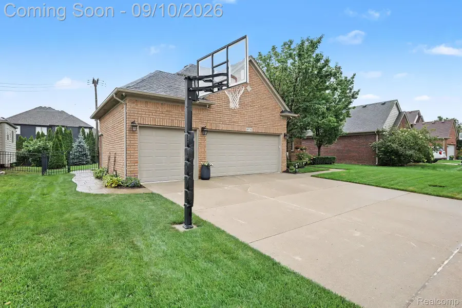 49756 Labaere Drive, Macomb, MI 48044 - #3